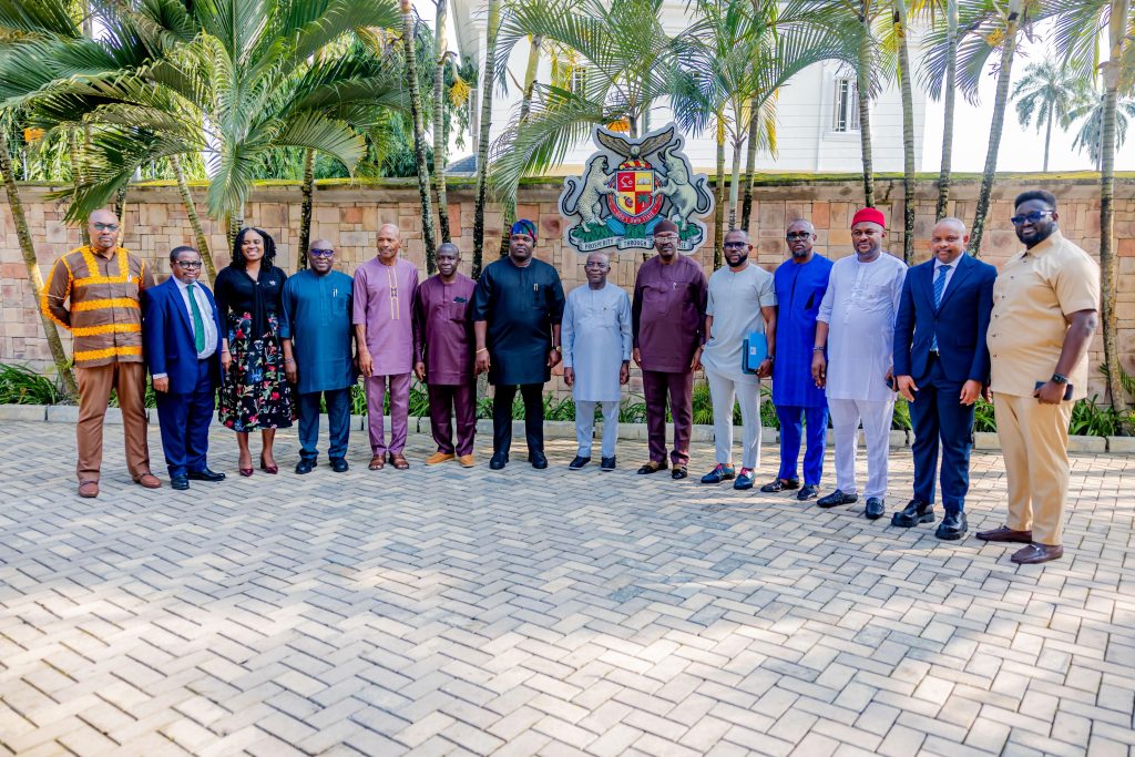 Gov. Otti Inaugurates Chief Economic Adviser, Abia Economic Management Team to Drive State’s Growth