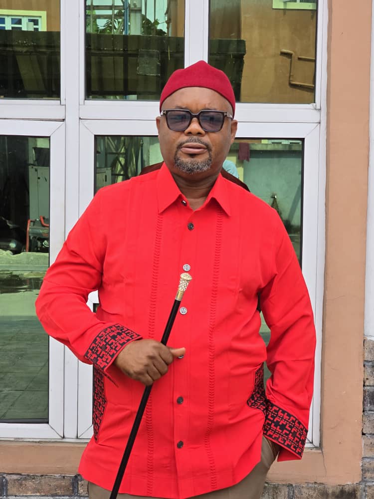 Historic Moment as Chief Horsefall Ajuzieogu Ebere Officially Joins Labour Party 