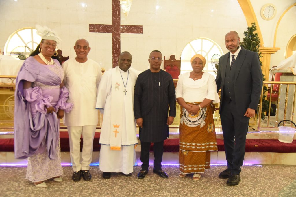 MAIDEN ABIA DIASPORA SERVICE: Gov Otti Identifies Thanksgiving as Key to Unlocking Divine Blessings 