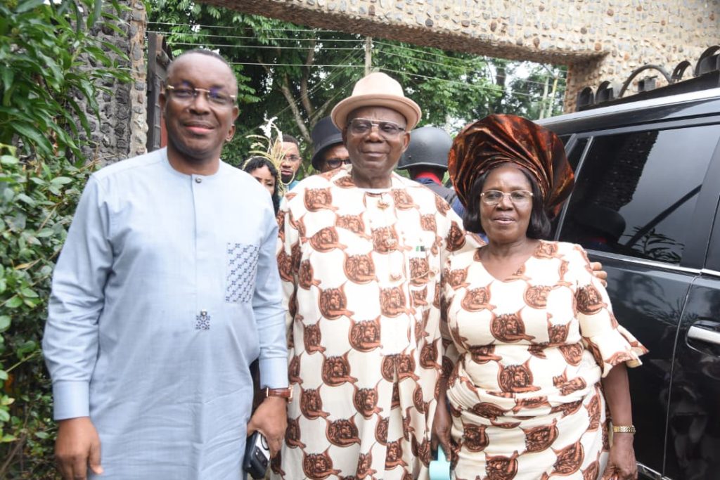 Pst. Ajagba Felicitates Eze Nmerengwa at 68